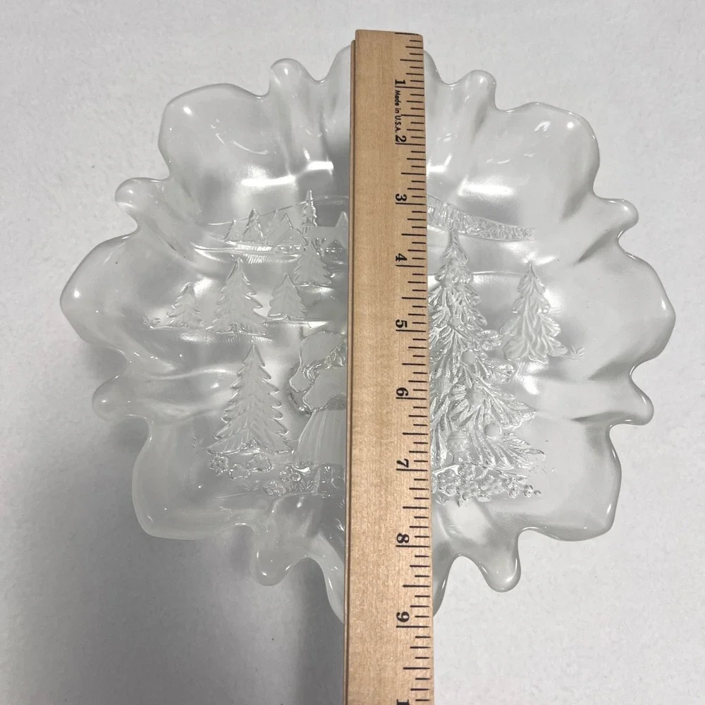 Glass Pedestal Bowl Clear Frosted Holiday Child Trees Winter 4